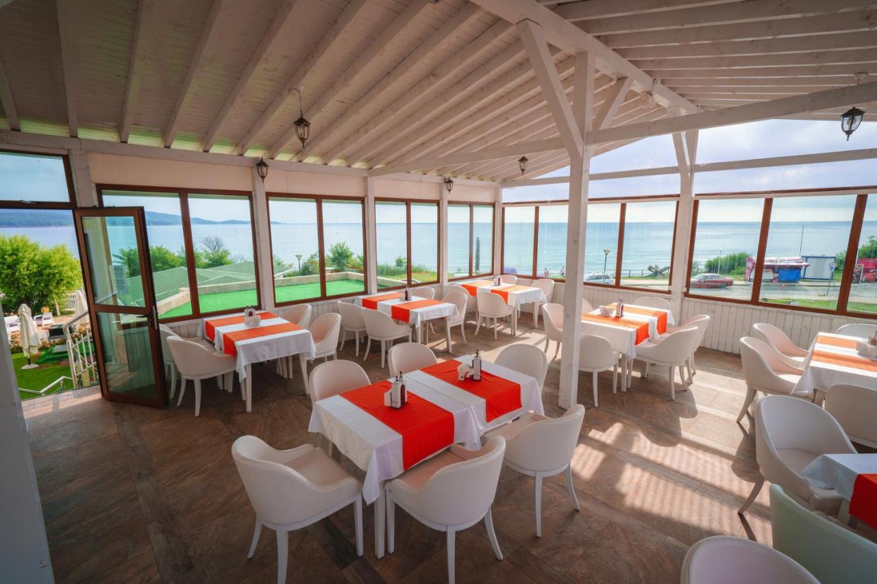 Hotel Perla Beach Luxury Primorsko Buitenkant foto