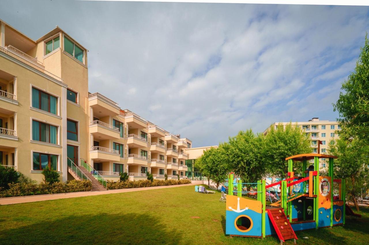 Hotel Perla Beach Luxury Primorsko Buitenkant foto